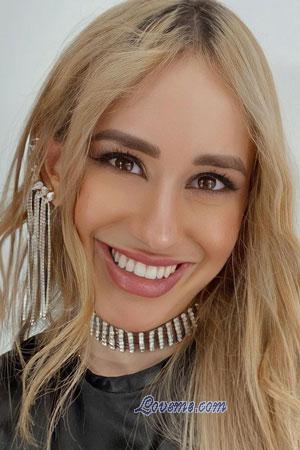 219136 - Michell Edad: 28 - Colombia