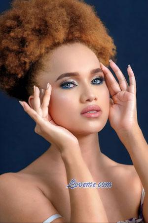 219148 - Esmeralda Edad: 21 - Colombia