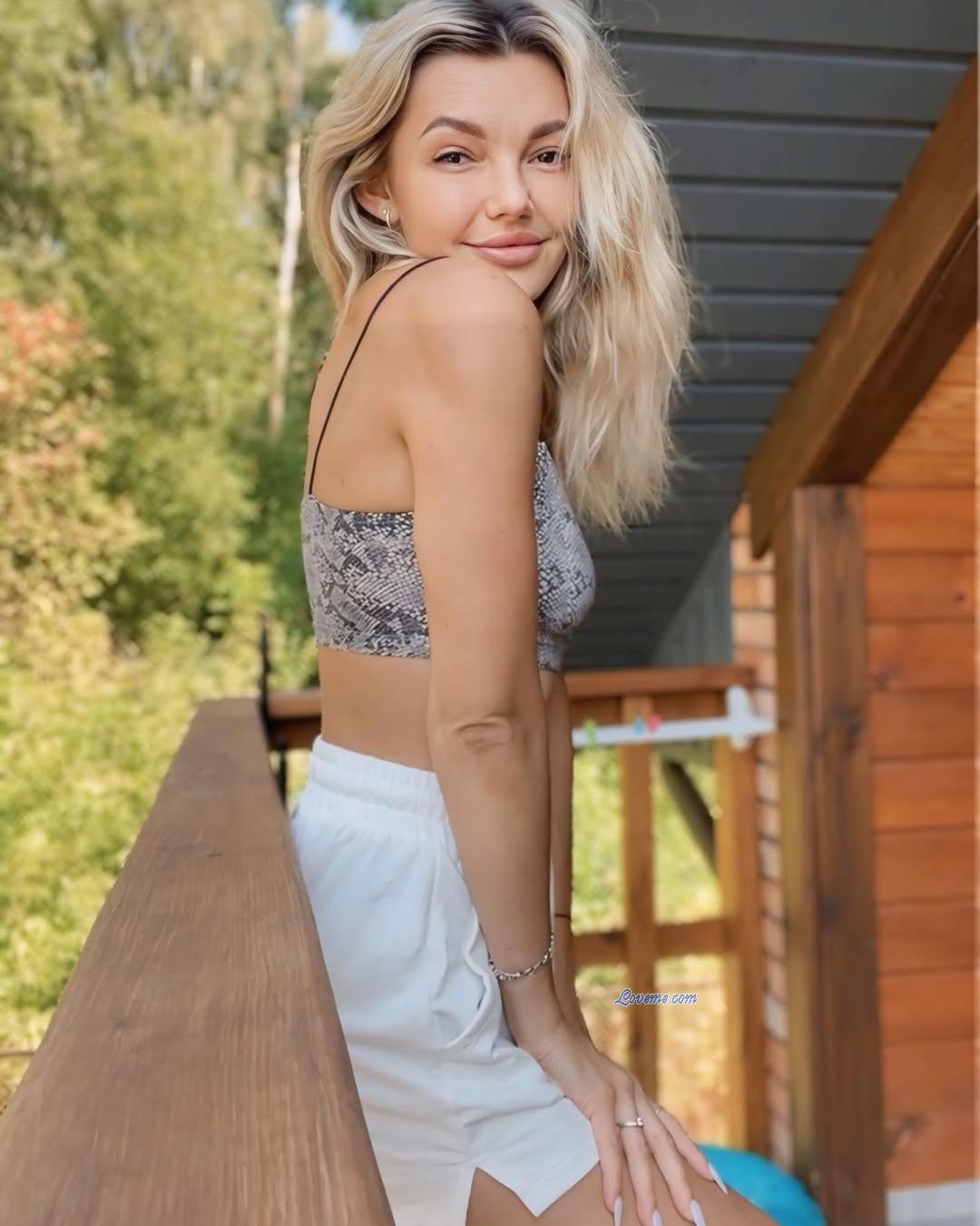 219299 - Tetiana Edad: 29 - Ucrania