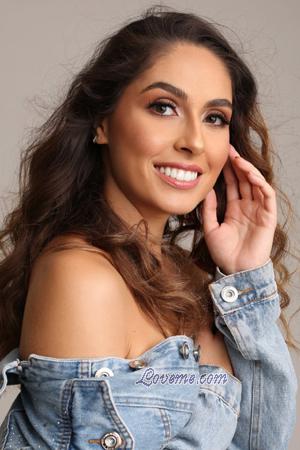 220000 - Marcella Edad: 34 - Brazil