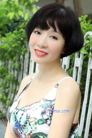 220257 - Rose Edad: 56 - China