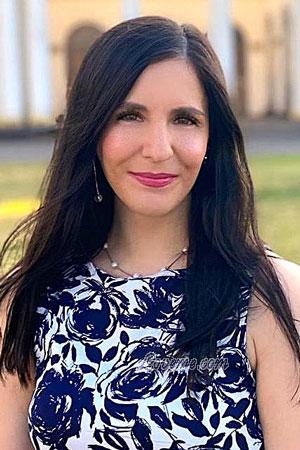 221101 - Dana Edad: 37 - Ucrania