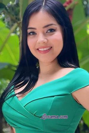 221104 - Adriana Edad: 41 - Colombia