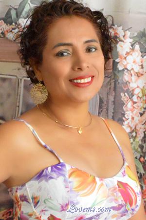 221244 - Wieslava Edad: 44 - Perú