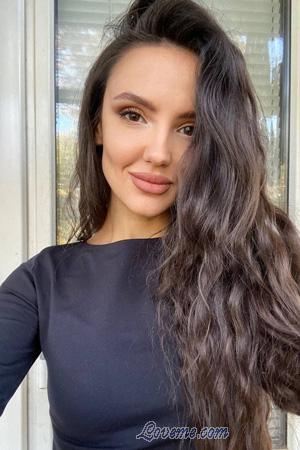 221290 - Yuliia Edad: 27 - Ucrania