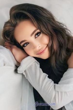 221297 - Antonina Edad: 27 - Ucrania