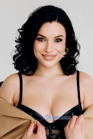 221954 - Irina Edad: 29 - Ucrania