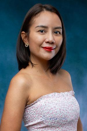 222063 - Jariya Edad: 38 - Tailandia