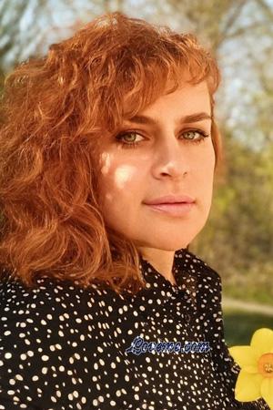 223102 - Olesya Edad: 44 - Ucrania