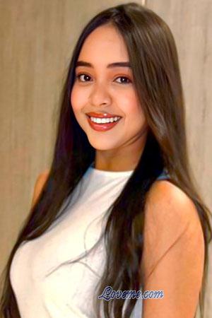 223820 - Nayarith Edad: 25 - Colombia