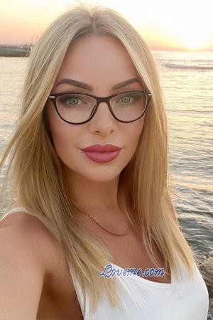 223870 - Tetiana Edad: 44 - Ucrania