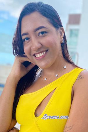 225126 - Karla Edad: 26 - Colombia