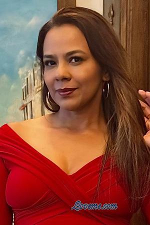 226108 - Alejandra Edad: 46 - Colombia