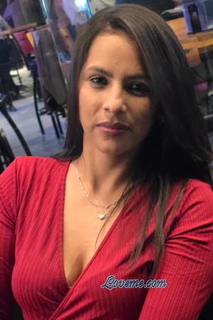 226502 - Raisha Edad: 33 - Costa Rica