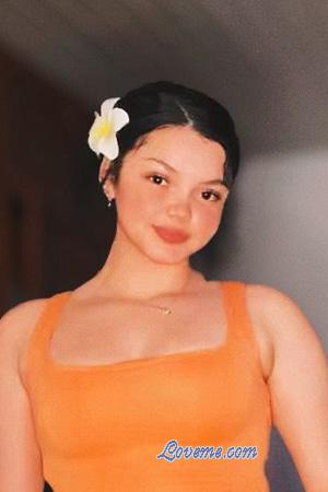 226625 - Frangely Edad: 20 - Costa Rica