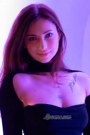 228341 - Yuliia Edad: 35 - Ucrania