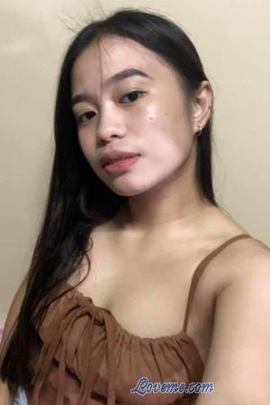 228398 - Lyka Jane Edad: 22 - Filipinas