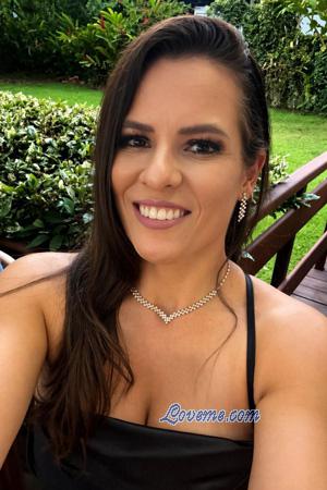 229070 - Ana Edad: 34 - Costa Rica