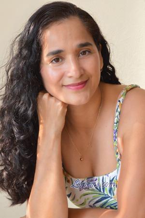 229488 - Sheila Edad: 43 - Per&uacute;