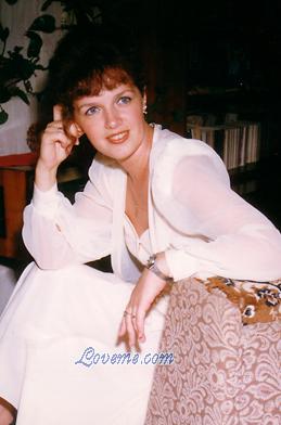50338 - Alexandra Edad: 26 - Rusia