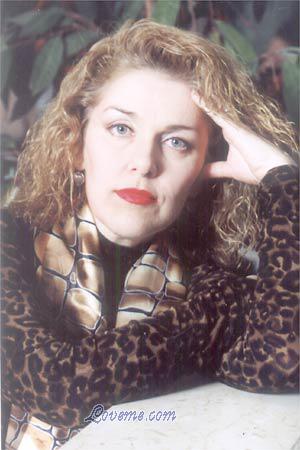 50577 - Viktoria Edad: 50 - Rusia