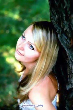 50799 - Ekaterina Edad: 34 - Rusia