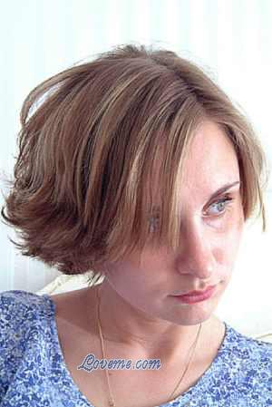 51374 - Elena Edad: 40 - Rusia
