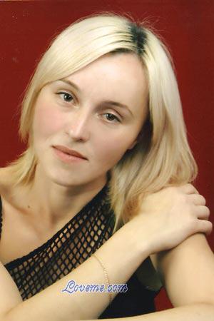 51701 - Irina Edad: 35 - Rusia