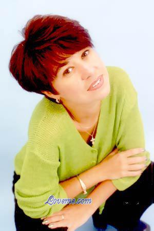 52118 - Vika Edad: 50 - Rusia