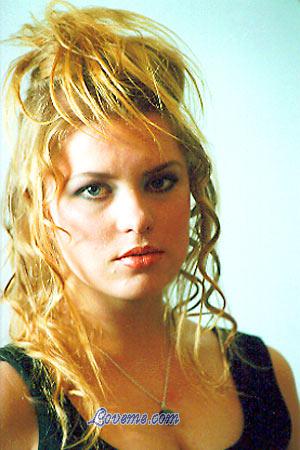 52493 - Julia Edad: 36 - Rusia