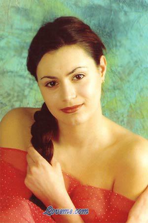 52509 - Elena Edad: 30 - Rusia