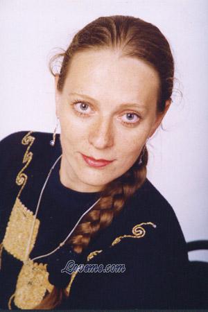 53273 - Anna Edad: 46 - Rusia