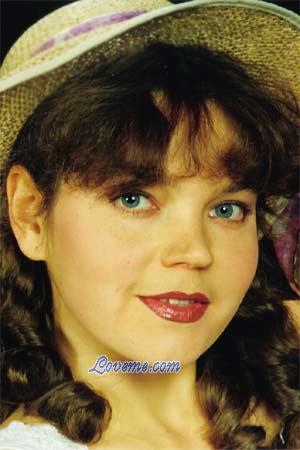 53370 - Ludmila Edad: 38 - Rusia