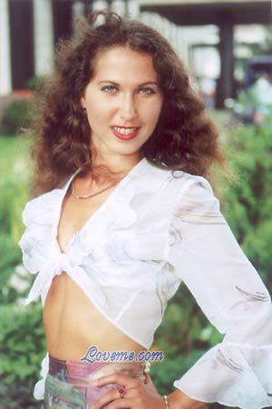 53532 - Elena Edad: 34 - Rusia