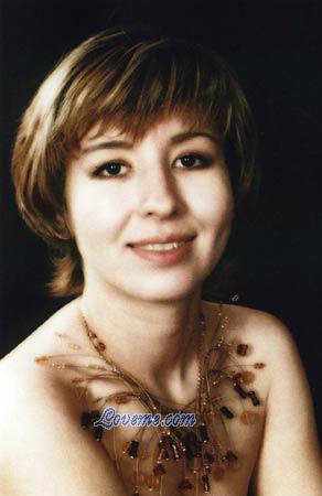 53569 - Elena Edad: 32 - Rusia