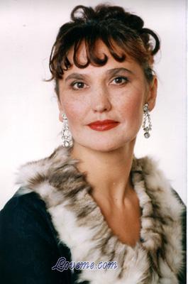 53588 - Elena Edad: 53 - Rusia