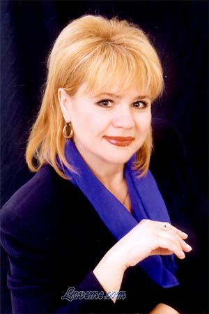 53725 - Aleksandra Edad: 48 - Rusia