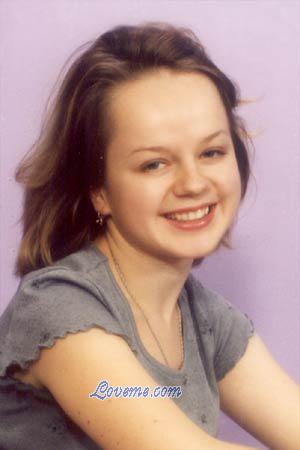 54163 - Olga Edad: 32 - Rusia