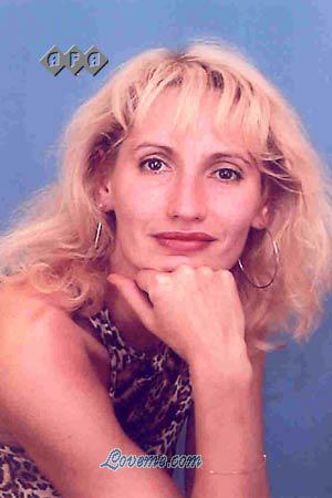 54994 - Tatyana Edad: 44 - Rusia