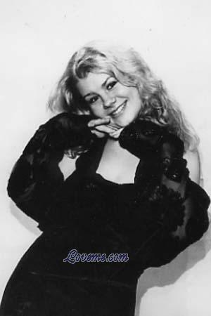 55339 - Svetlana Edad: 26 - Russia