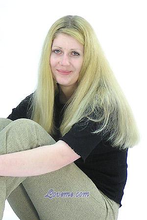 55418 - Elena Edad: 28 - Rusia
