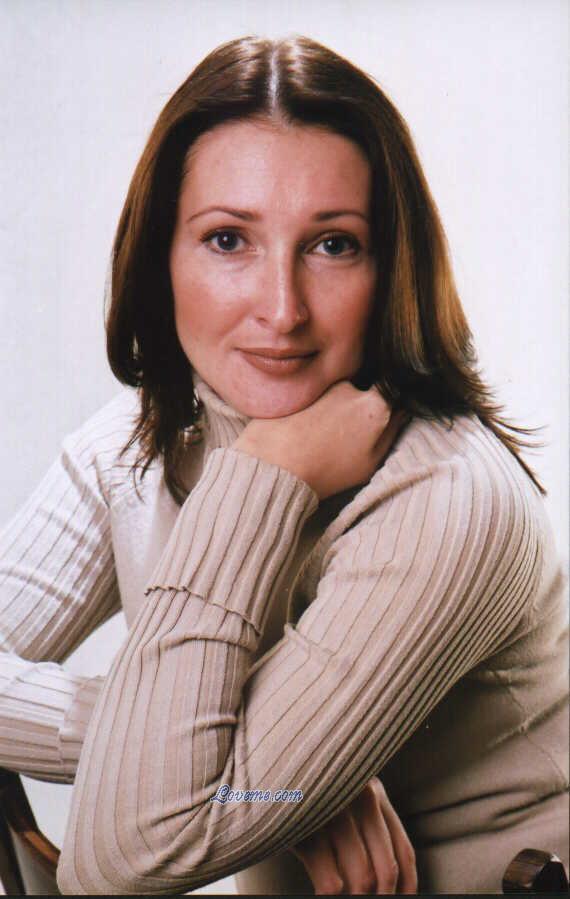 55600 - Angelina Edad: 42 - Rusia