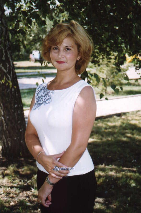 56136 - Svetlana Edad: 45 - Rusia
