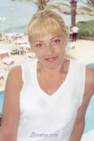56820 - Raisa Edad: 46 - Rusia