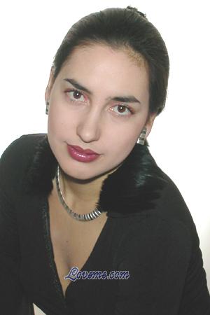 57166 - Julia Edad: 34 - Rusia