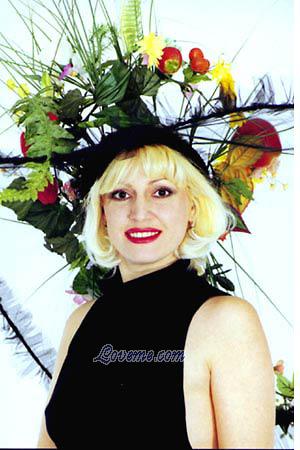 57497 - Irina Edad: 50 - Rusia