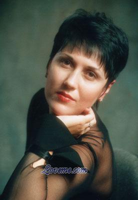 57553 - Elena Edad: 39 - Rusia