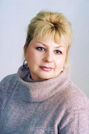 58409 - Nina Edad: 51 - Rusia