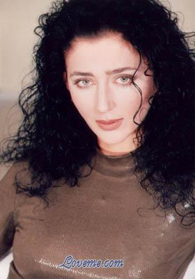 58416 - Zamira Edad: 37 - Rusia