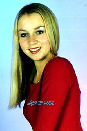 58546 - Ekaterina Edad: 31 - Rusia